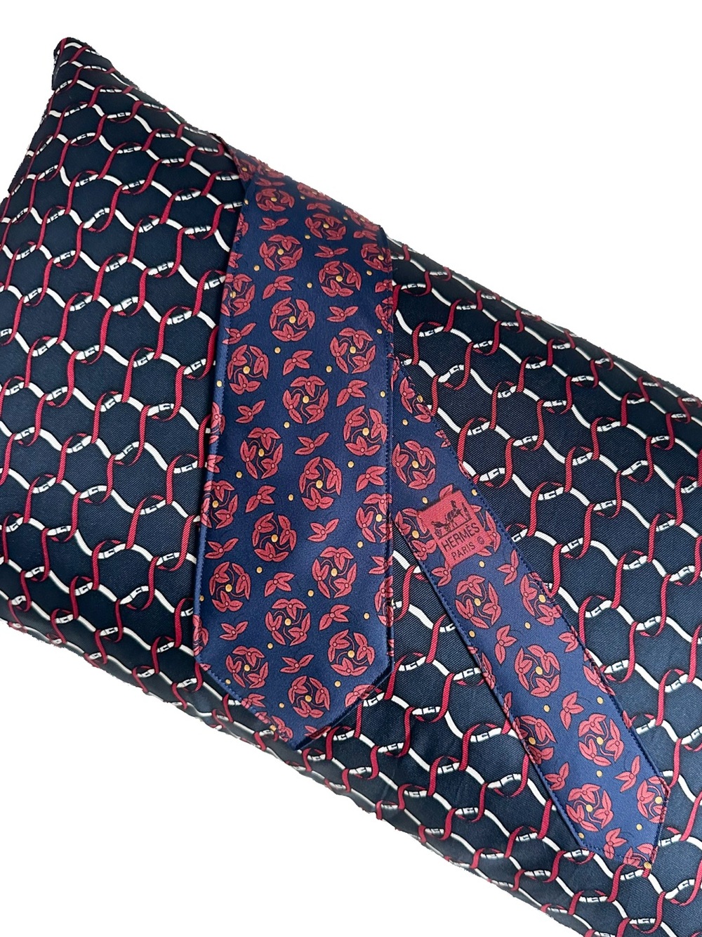 Hermes Tie Lumbar by Fili NY - Picture 4 of 5